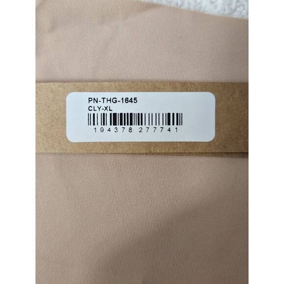 Skims thong panty Nwt - Picture 5 of 7